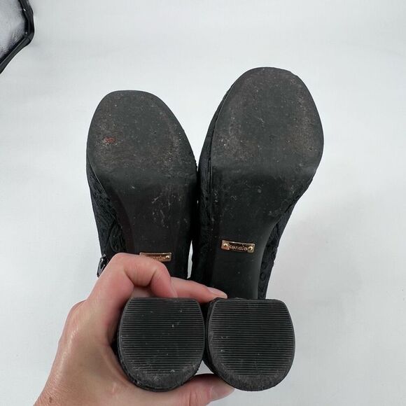 Kensie Black Velvet Floral Emeline Block heel boot bootie size 8.5 Platform Goth - Picture 10 of 14